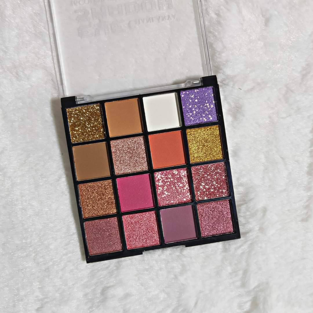 16 Color Eyeshadow Palate